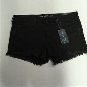 Black size 12 American eagle fringed shorts